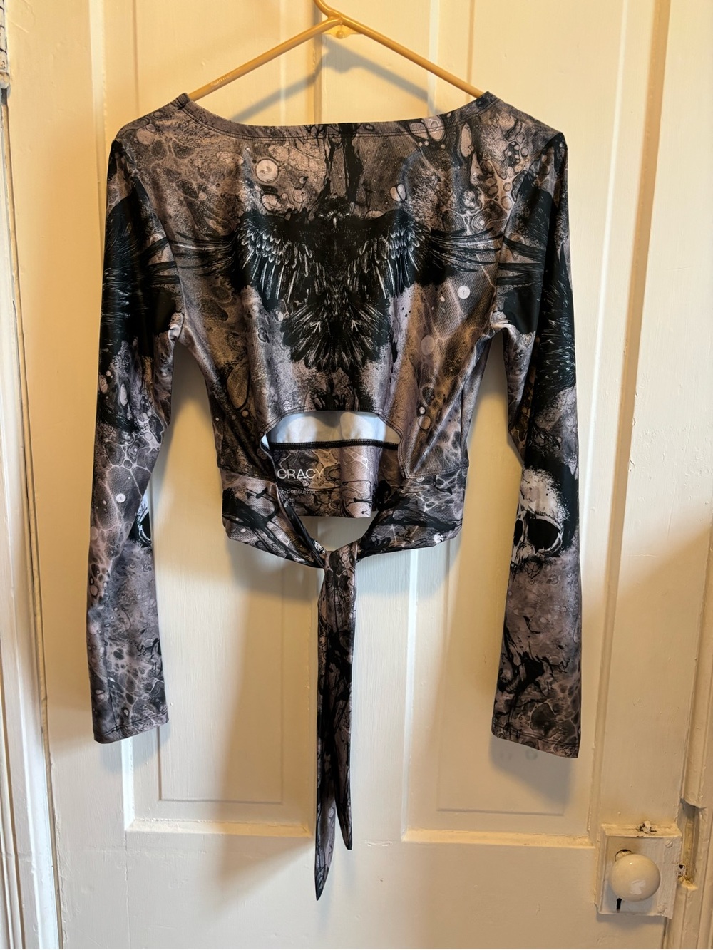 Yoga Democracy Raven Ballet Crop Top Size Large